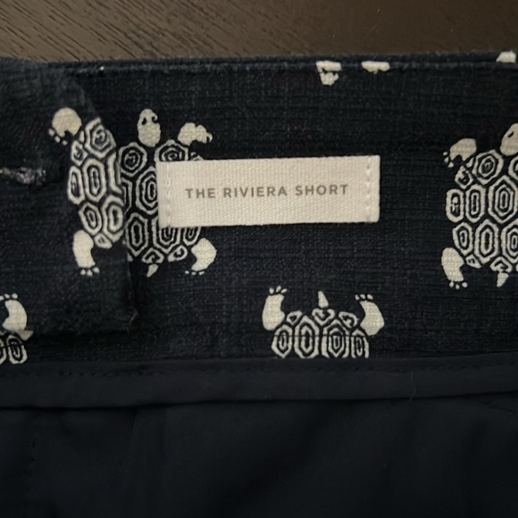 Loft “The Riviera Short” White & Blue Turtles Size 6 - Picture 3 of 4